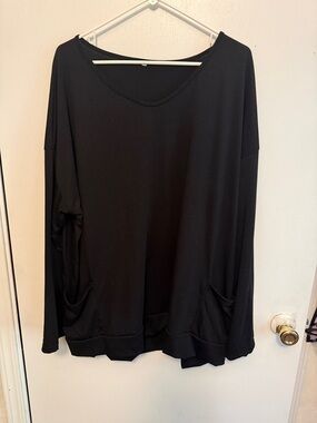 Black Oversized V-Neck Pocket Sweatshirt - Relaxed Fit